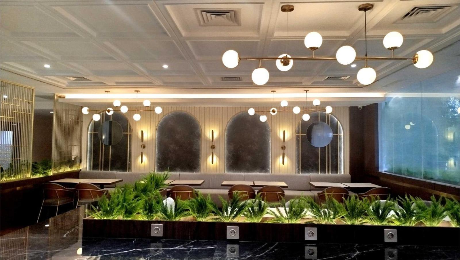The Sun Hotel Sidoarjo Exterior photo